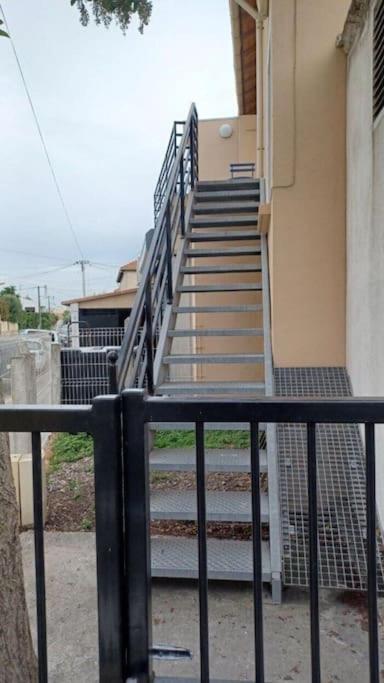 T2 Refait A Neuf Calme Et Agreable Apartment Narbonne Exterior photo